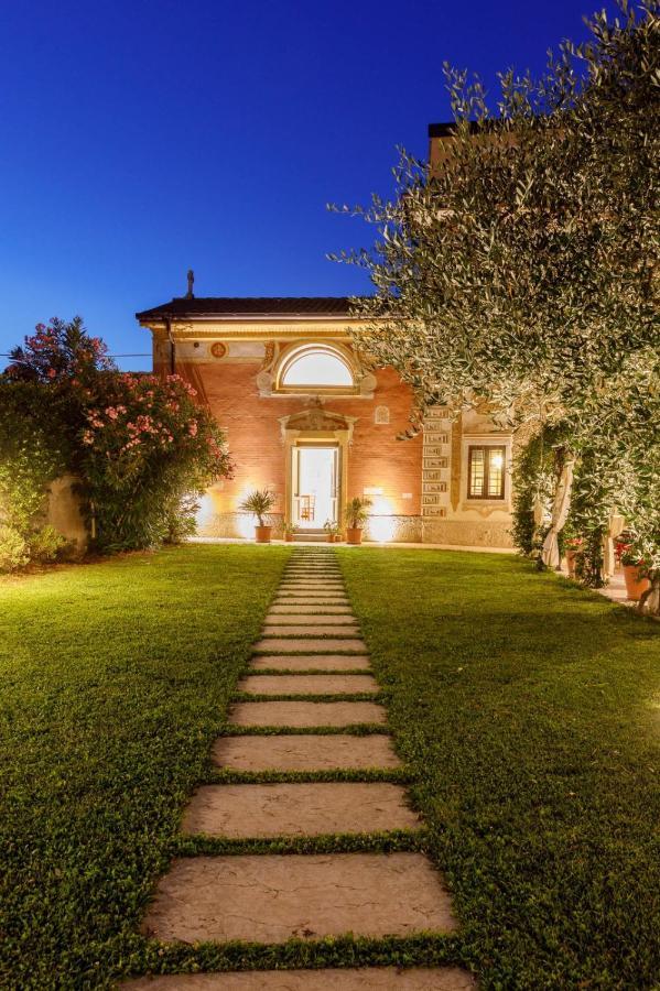 Villa Padovani Relais De Charme - Adults Only Pastrengo Exterior foto